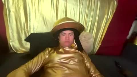 Snapshot of goldentomleo chatting on 07/20/26, 11:56 Goldentomleo online show from 07/20/26, 11:56
