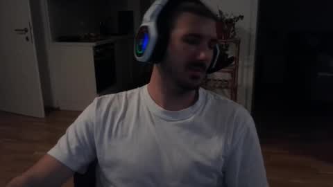 goldnic_10 online show from 11/23/25, 11:21