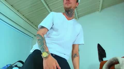 Snapshot of goldy_loyal99 chatting on 09/09/25, 02:22 Goldy Loyal93 online show from 09/09/25, 02:22