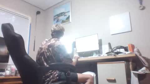 Snapshot of golfgrease chatting on 01/10/26, 10:36 golfgrease online show from 01/10/26, 10:36
