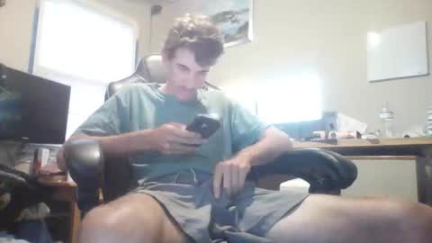 Snapshot of golfgrease chatting on 04/08/26, 11:27 golfgrease online show from 04/08/26, 11:27