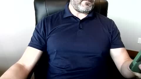 Snapshot of golfpro84 chatting on 05/04/26, 05:42 golfpro84 online show from 05/04/26, 05:42