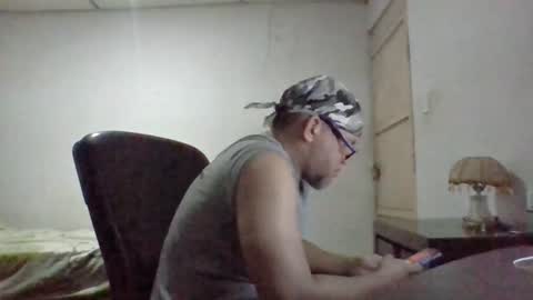 Snapshot of golons17 chatting on 08/01/26, 02:11 golons17 online show from 08/01/26, 02:11