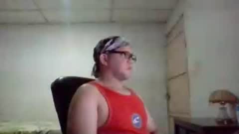 Snapshot of golons17 chatting on 08/07/26, 02:02 golons17 online show from 08/07/26, 02:02