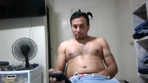 Snapshot of gomezdiazbobby chatting on 06/15/26, 07:32 gomezdiazbobby online show from 06/15/26, 07:32