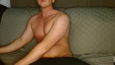 Gomojo19 online show from 12/22/24, 11:44