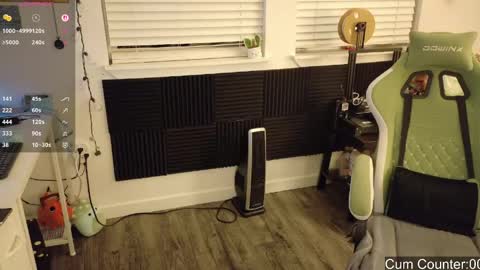 gomoreup online show from 04/22/26, 06:49