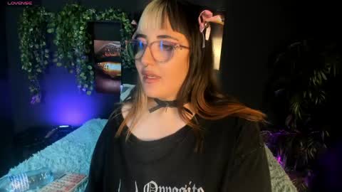 Snapshot of gomory_kitty chatting on 04/18/26, 07:07 gomory_kitty online show from 04/18/26, 07:07
