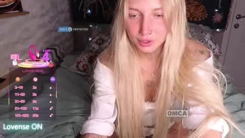 goodgirl0024 online show from 03/28/26, 09:36