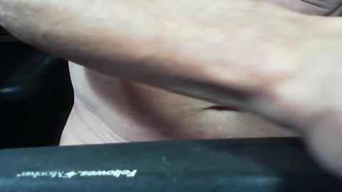 Snapshot of goodguy01960 chatting on 12/20/24, 01:00 goodguy01960 online show from 12/20/24, 01:00