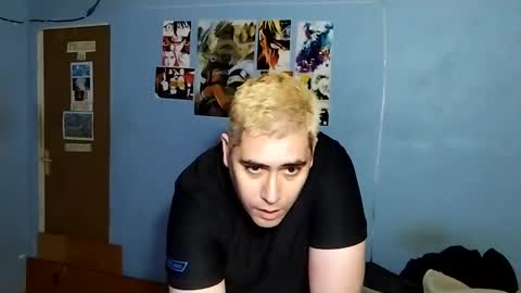 Snapshot of gorak32 chatting on 02/22/25, 03:58 GoraK online show from 02/22/25, 03:58