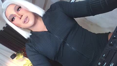 Samantha online show from 01/09/26, 07:11