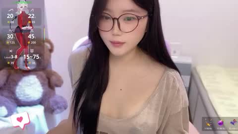 Snapshot of gorgeous_girl33 chatting on 02/26/26, 11:59 gorgeous girl33 online show from 02/26/26, 11:59