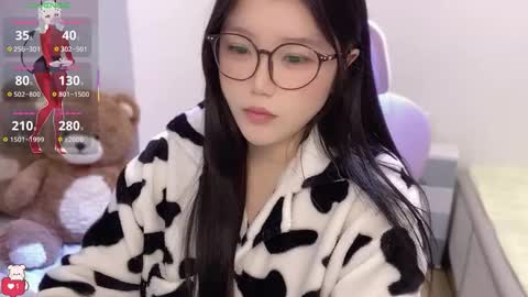 Snapshot of gorgeous_girl33 chatting on 03/01/26, 12:34 gorgeous girl33 online show from 03/01/26, 12:34