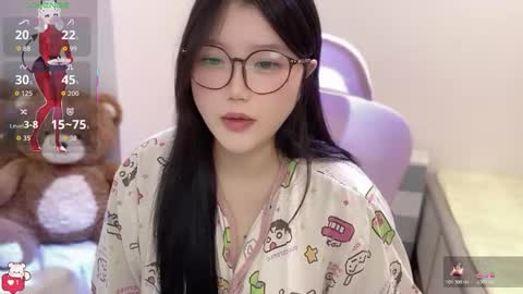 Snapshot of gorgeous_girl33 chatting on 03/03/26, 12:28 gorgeous girl33 online show from 03/03/26, 12:28