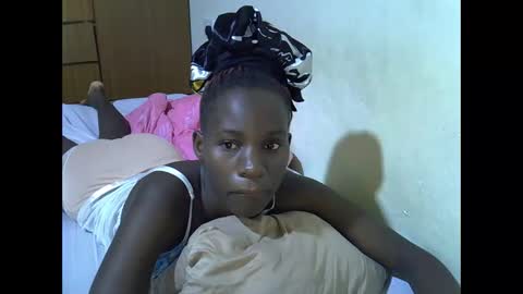 gorgeous_maya1 online show from 12/01/25, 12:59