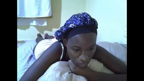 gorgeous_maya1 online show from 02/15/26, 08:38