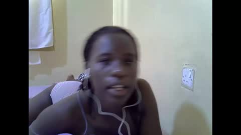 gorgeous_maya1 online show from 04/13/26, 08:42