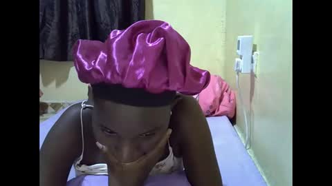 Snapshot of gorgeous_maya1 chatting on 05/12/26, 09:56 gorgeous_maya1 online show from 05/12/26, 09:56