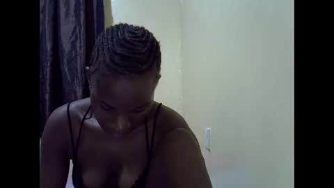 Snapshot of gorgeous_maya1 chatting on 05/13/26, 10:49 gorgeous_maya1 online show from 05/13/26, 10:49