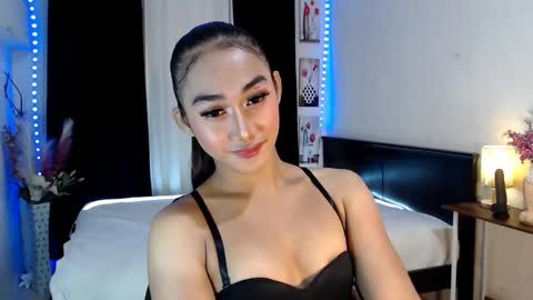 Snapshot of gorgeous_nicole chatting on 02/11/25, 06:55 gorgeous_nicole online show from 02/11/25, 06:55