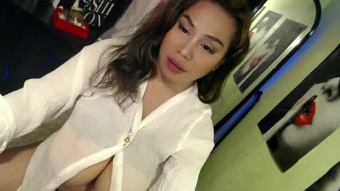 Rica online show from 06/30/26, 02:12