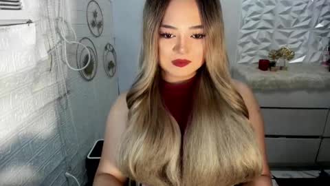 Amanda rose online show from 10/26/25, 05:46