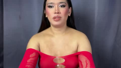 Snapshot of gorgeousbella69 chatting on 04/19/26, 08:22 Bella online show from 04/19/26, 08:22
