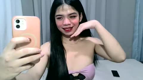 gorgeouspinay_gwen online show from 03/21/26, 09:58