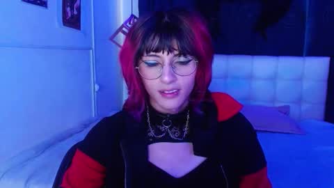 goth_minerva online show from 10/15/25, 02:39