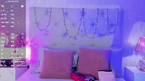 goth_tasha online show from 11/04/25, 07:24