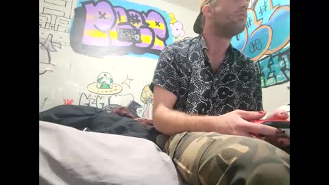 gothboityplz online show from 09/09/25, 08:58