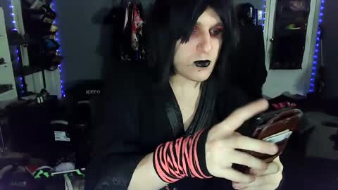 Snapshot of gothic123451 chatting on 12/29/24, 07:11 Victoriana online show from 12/29/24, 07:11