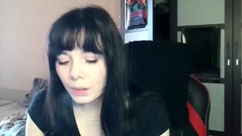 Snapshot of gothickq chatting on 06/12/26, 11:09 gothickq online show from 06/12/26, 11:09