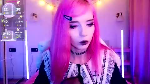 Snapshot of gothiclali chatting on 06/17/26, 12:46 gothiclali online show from 06/17/26, 12:46