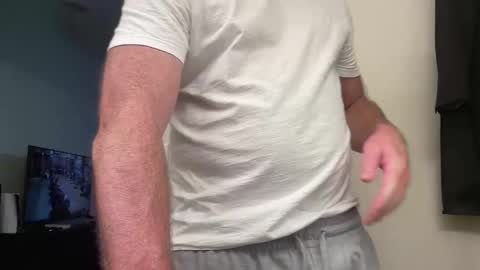 Snapshot of gqimage chatting on 12/19/24, 05:18 GQImage online show from 12/19/24, 05:18