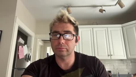 Cuddleguy online show from 02/22/26, 07:12