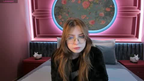 Grace online show from 10/19/25, 06:36