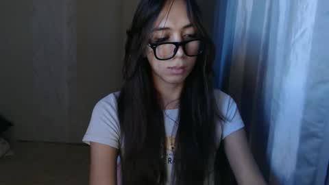 HoneyGrace online show from 02/24/26, 04:21