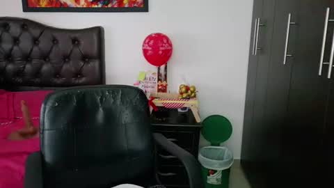 Snapshot of grace_mature_milf chatting on 06/20/26, 11:57 grace_mature_milf online show from 06/20/26, 11:57