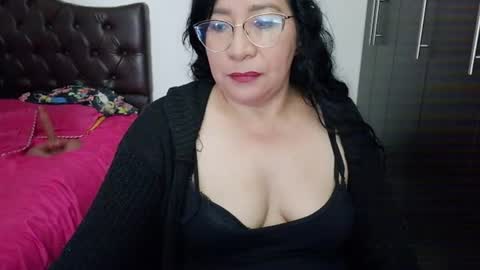 Snapshot of grace_mature_milf chatting on 06/22/26, 11:24 grace_mature_milf online show from 06/22/26, 11:24