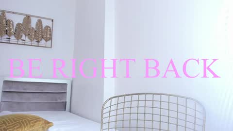 GRACE KIROZ online show from 02/02/25, 06:04