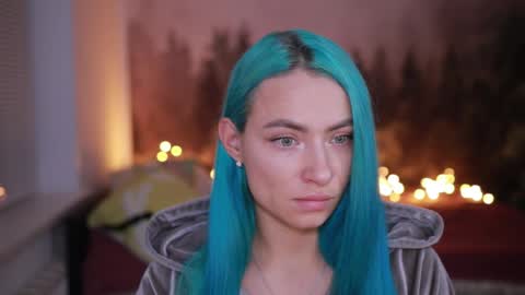 Snapshot of gracegreen chatting on 10/13/25, 05:13 I will be glad to see you 30 N 1800 - 2300 gmt3 online show from 10/13/25, 05:13