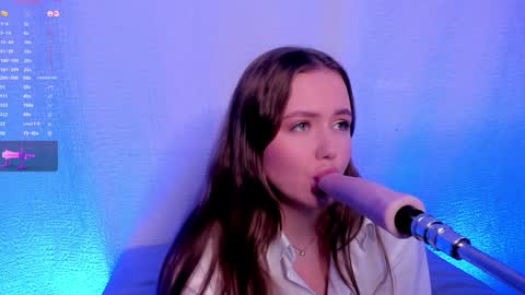 Hi call me Leia make me scream from 111155222333666999  online show from 01/10/25, 06:20