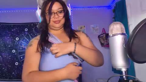 Snapshot of graciafawnn_1 chatting on 10/29/25, 08:43 SweetGalaxia online show from 10/29/25, 08:43