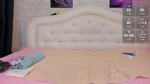 graciejane25 online show from 05/19/26, 03:35