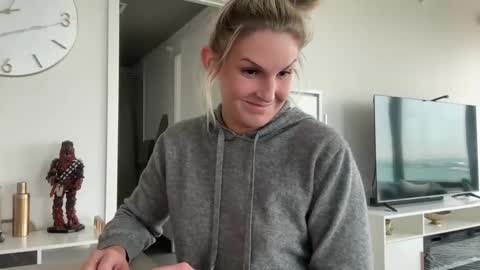 Gracie Mae online show from 03/03/25, 06:44