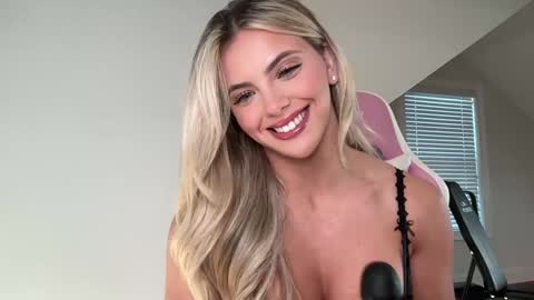 Gracie online show from 11/08/25, 08:07