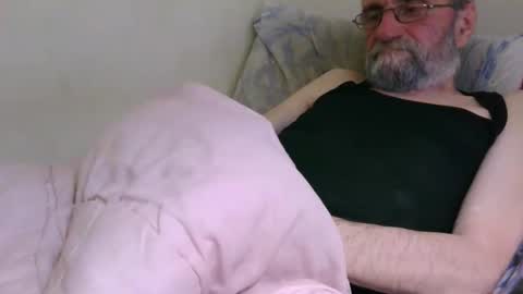 Snapshot of grandpa_mark chatting on 04/30/26, 08:57 Mark online show from 04/30/26, 08:57