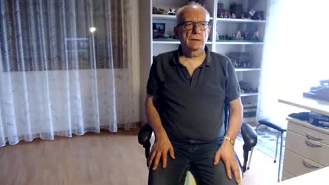 grandpach online show from 02/24/25, 12:59